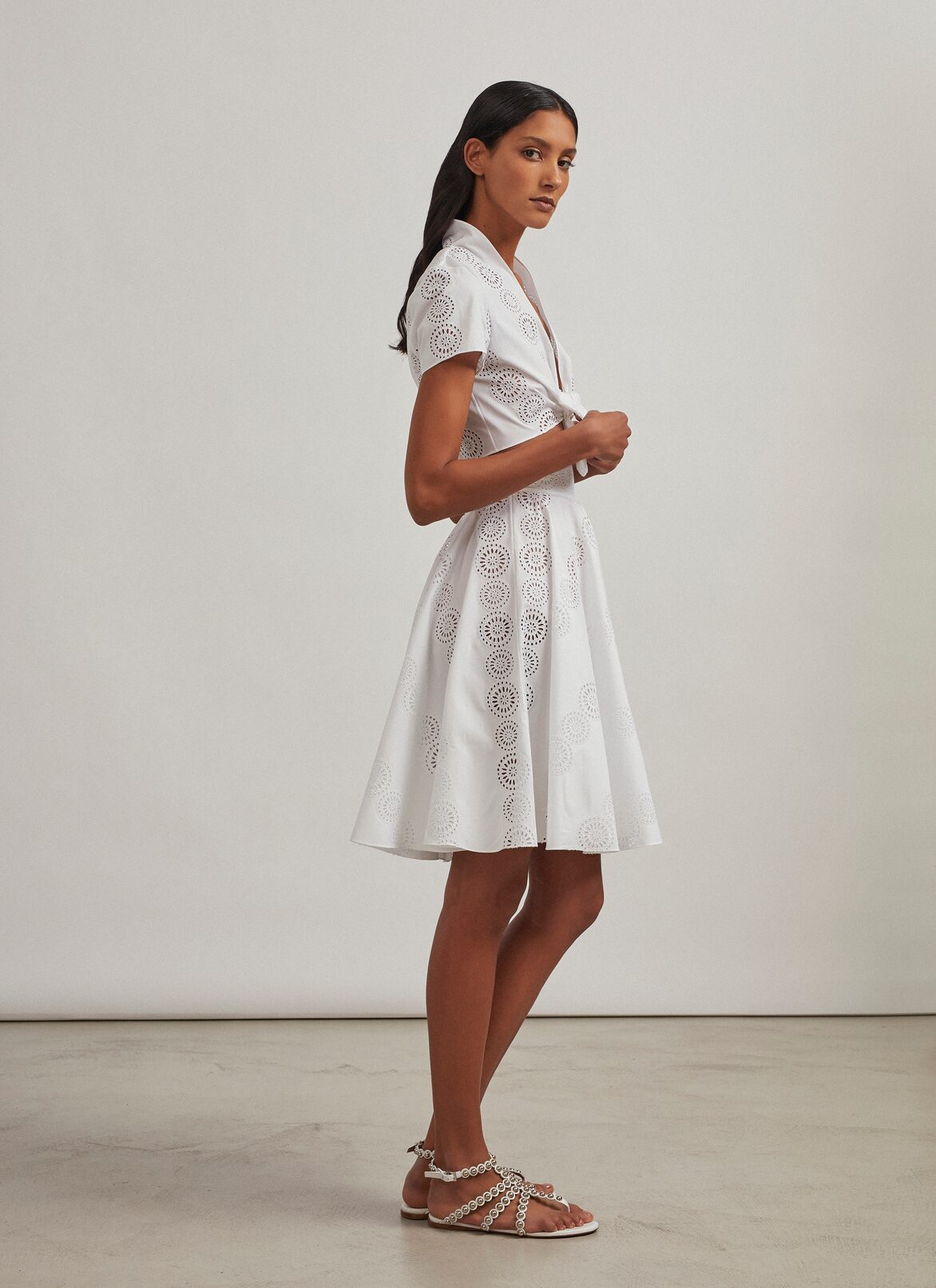 Tied broderie anglaise poplin top ALAÏA  TIED BRODERIE ANGLAISE POPLIN TOP